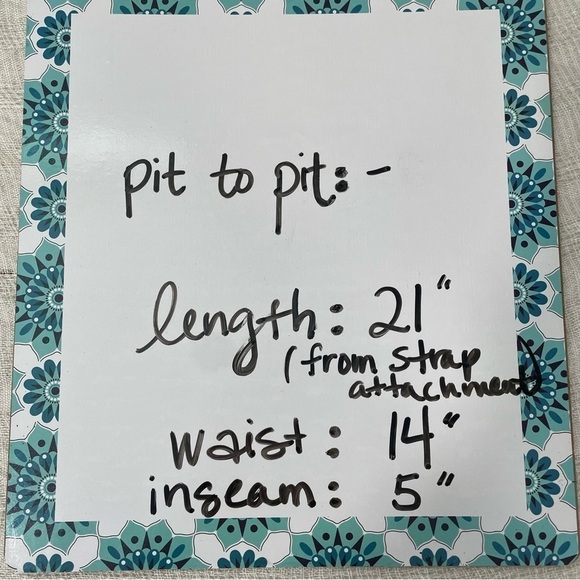 Levi's Denim Distressed Shortall Kids Size 16 - Picture 14 of 14